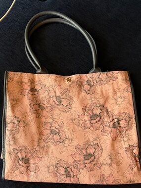 VICTORIA’S SECRET Limited Edition Large Floral Tote Bag in Pink and Gray Casual